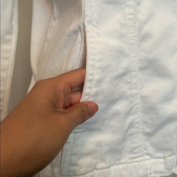 A.M.I White Denim Jacket - Black Button Detail | Size XL - Picture 4 of 6